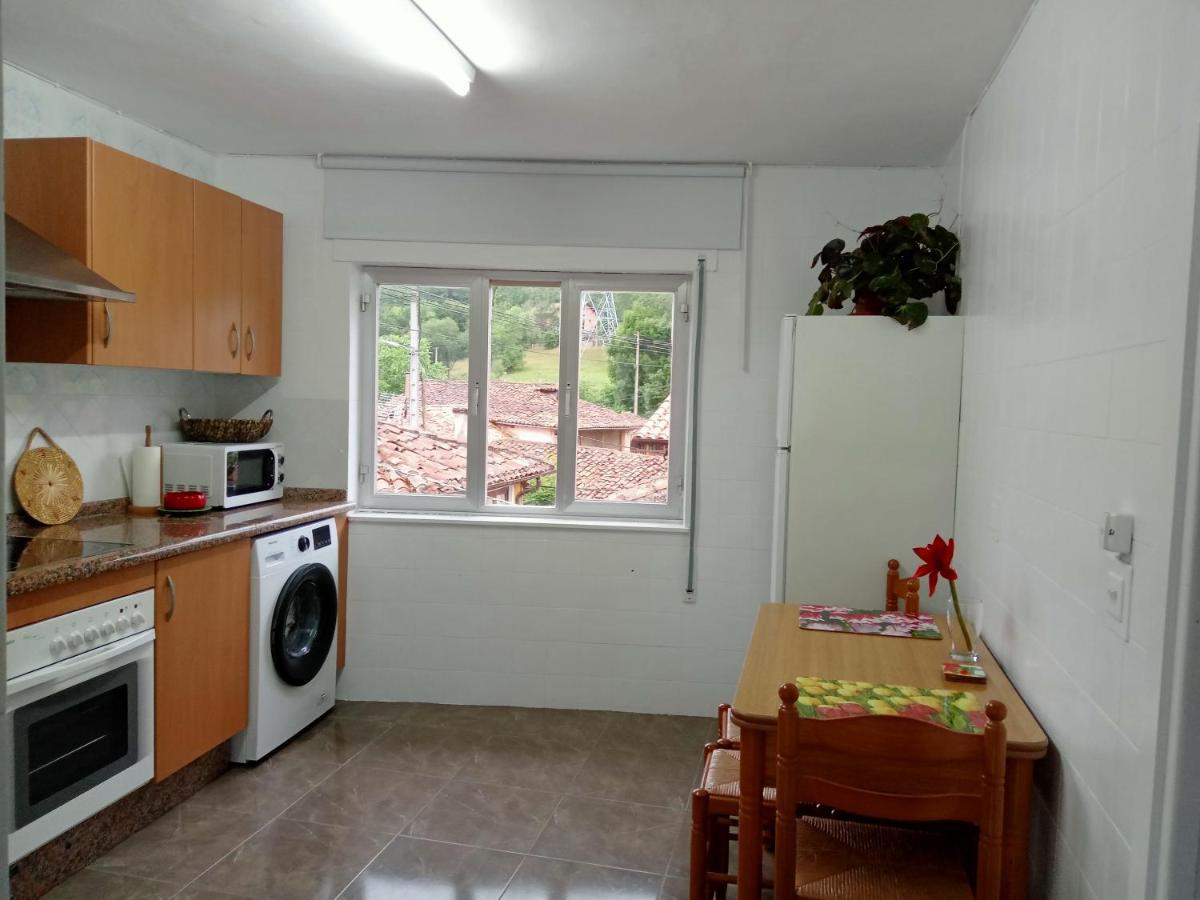 Casa La Cruz A 2Km De Onís المظهر الخارجي الصورة